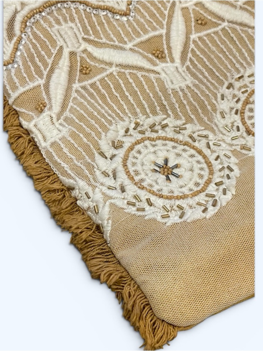 Myra Bag - Prairie
Lace Shoulder Bag in Cottage
White - Picture 7 of 12